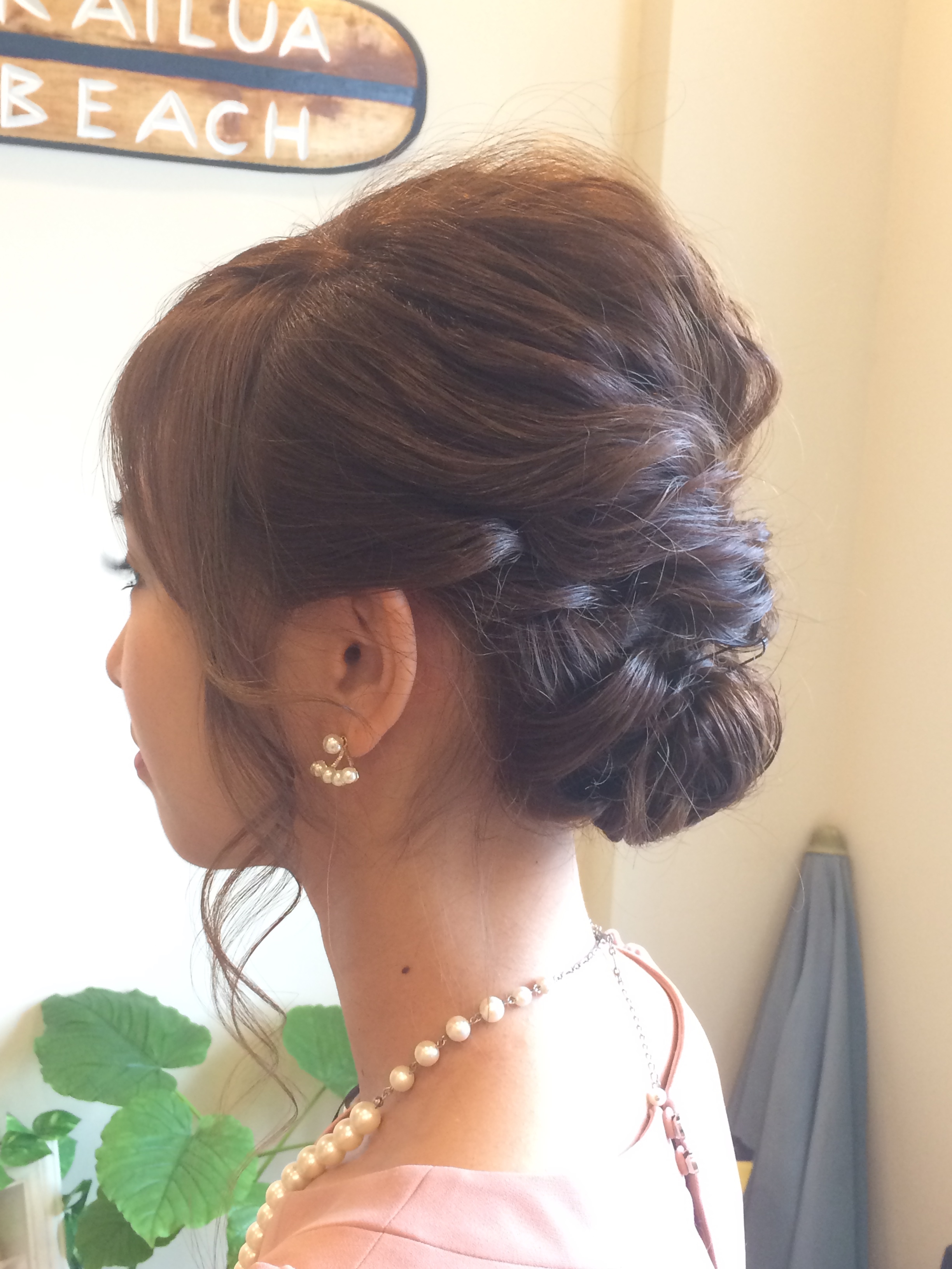 結婚式お呼ばれヘアセット Blog 千葉市稲毛 ハワイアンスタイルの美容室 ヘアメイク マハナ 稲毛駅より徒歩5分 駐車場有り